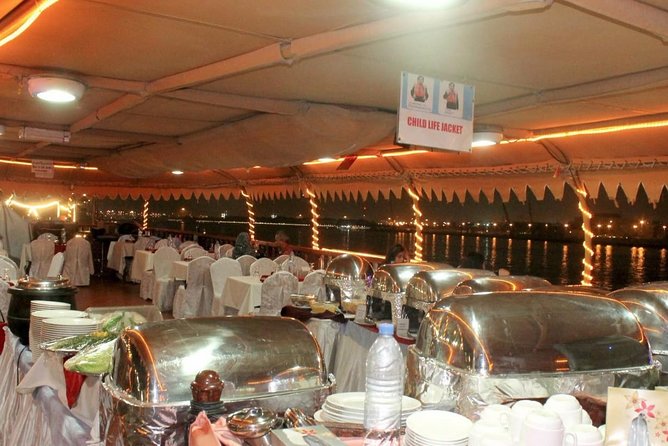 Dhow Cruise Dinner with Entertainment - What the $40 price really covers