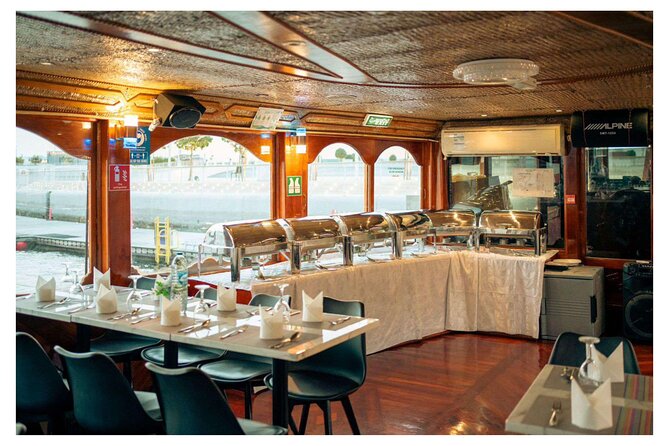 Dhow Cruise with Dinner at Dubai Al Seef - Buffet dinner: useful, filling, and not fine dining