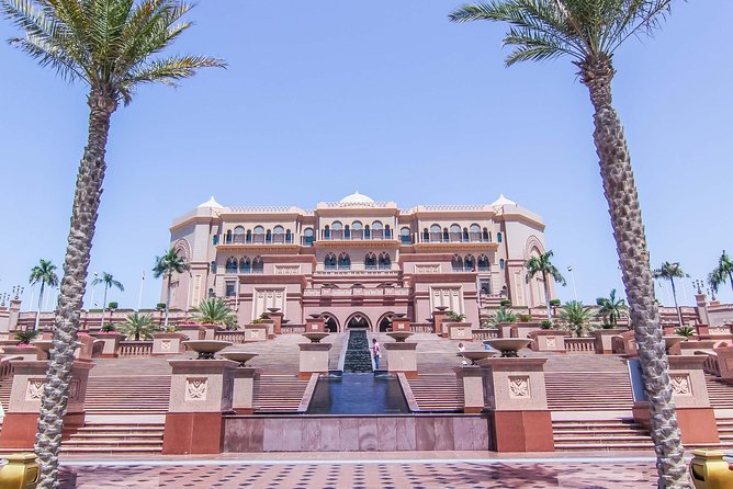Dining Experience at iconic Emirates Palace Abu Dhabi - Who should book this experience?