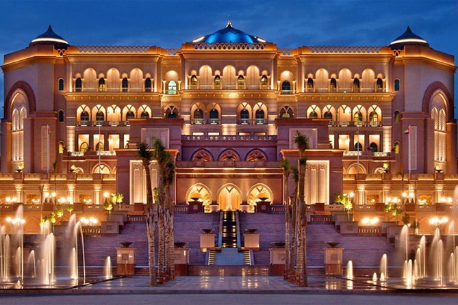 Dining Experience at iconic Emirates Palace Abu Dhabi - Choosing between the cappuccino, afternoon tea, and buffet