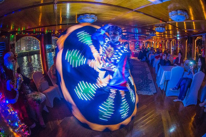 Dinner Cruise in Dubai Marina onboard Alexandra Dhow - The dinner buffet and included drinks