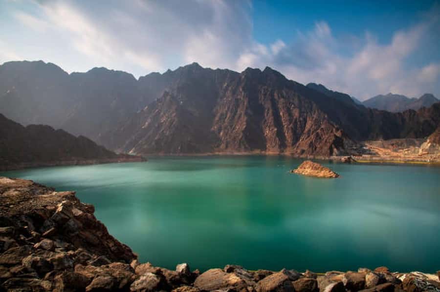 Discover Hatta Hidden Gem Private Tour with Kayaking & Honey - What the guide adds to the day