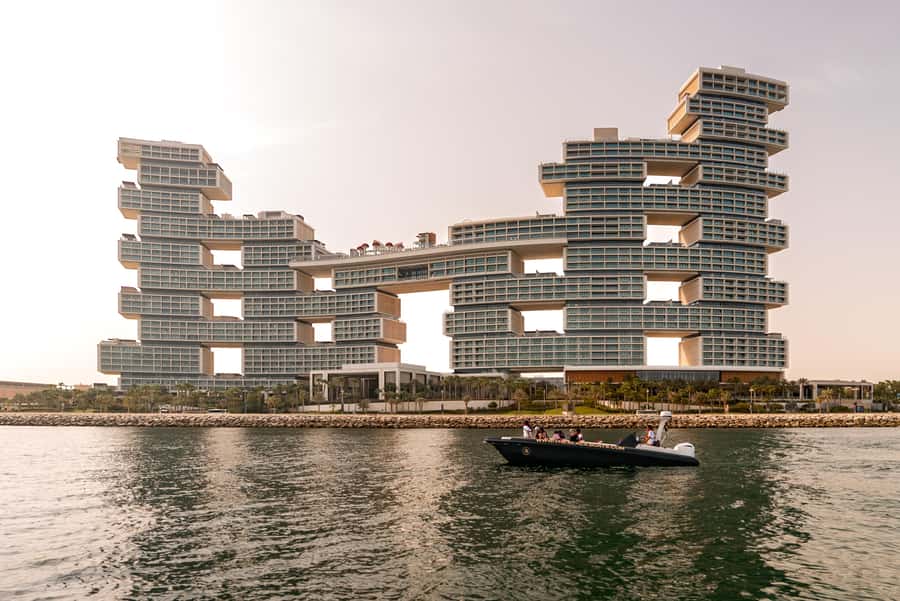 Dubai: 100-Min Speed Boat Tour, Atlantis & Burj Al Arab View - Dubai Marina canal and the opening views