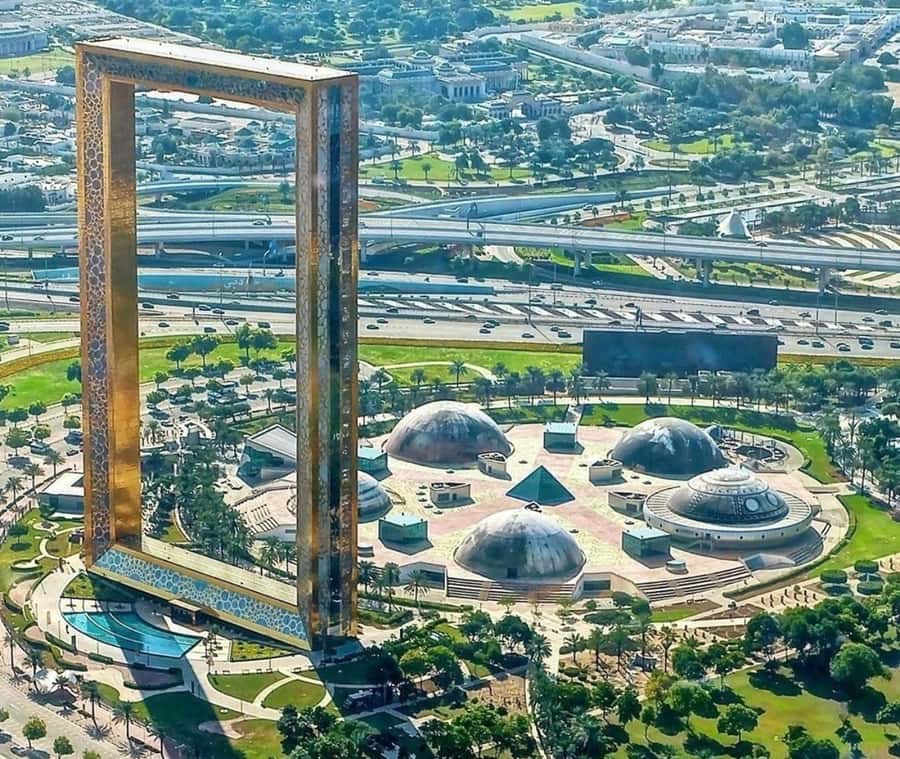 Dubai: 12-Min Helicopter Adventure Above The Palm - Transfers, taxis, and the return trip