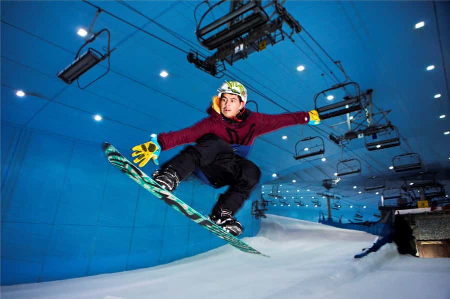 Dubai: 2-Hour or Full-Day Slope Session at Ski Dubai - Best timing and practical tips