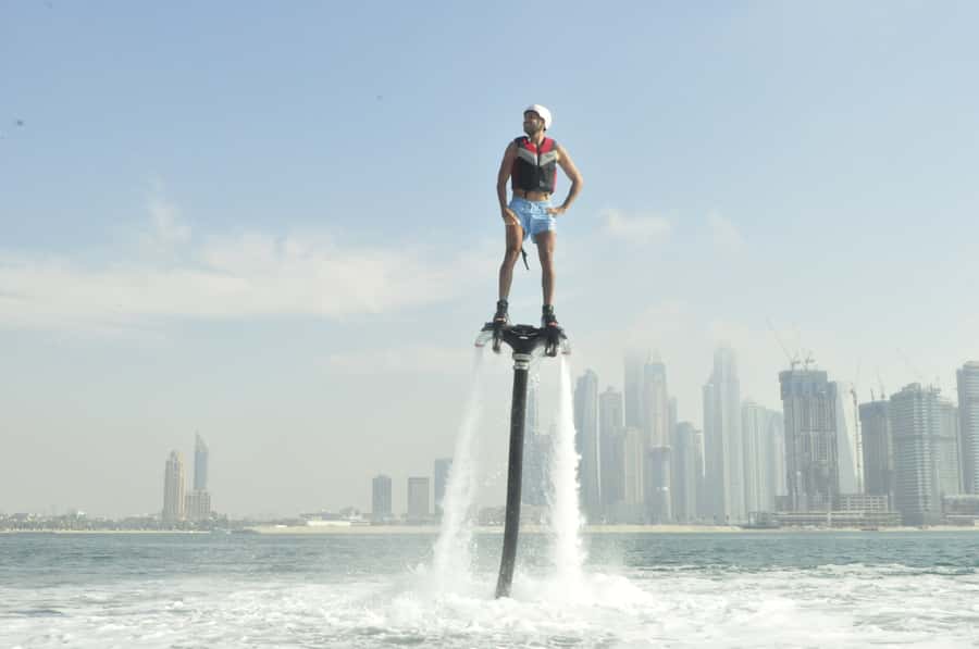 Dubai: 30-Min Flyboard Beginner Session at The Palm Jumeirah - Who will enjoy this most