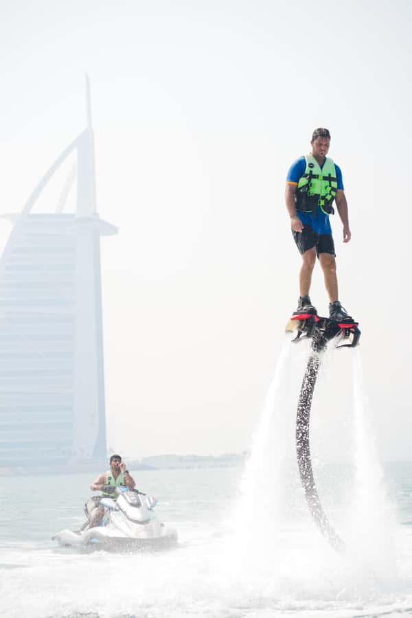 Dubai: 30-minute Flyboard with Instructor and Free Ice Cream - The safety briefing comes first