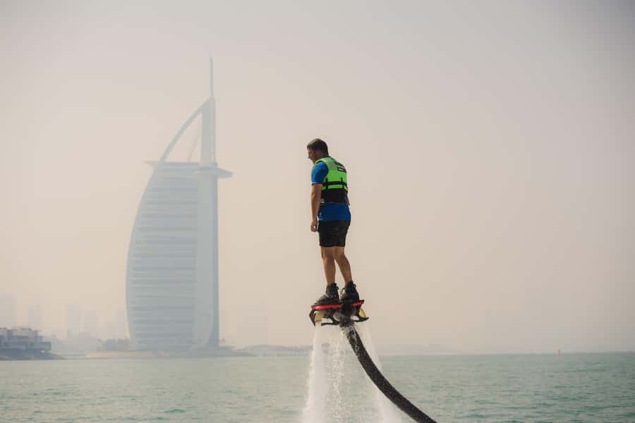 Dubai: 30-minute Flyboard with Instructor and Free Ice Cream - Practical preparation for the marina