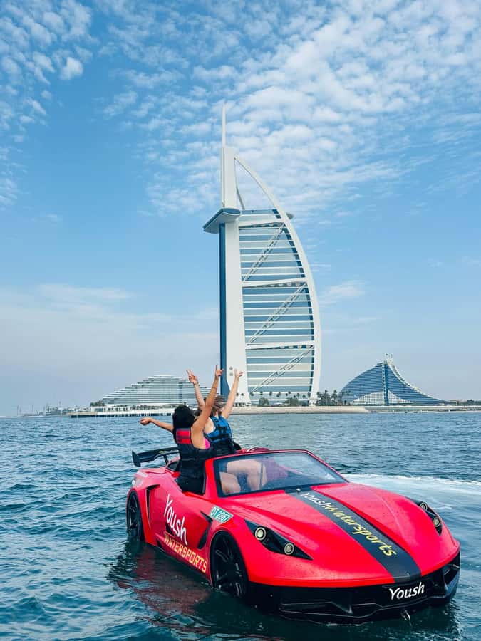 Dubai: 30-Minute Jet Car Tour of Burj Al Arab with Ice Cream - Why the included photos matter
