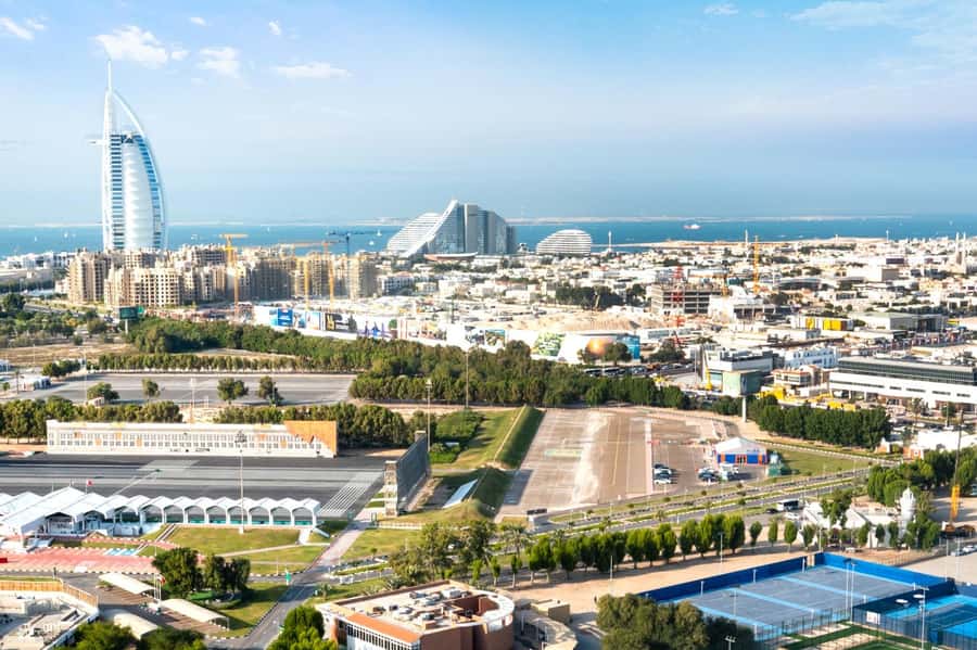 Dubai: 30-Minute Scenic Helicopter Tour - Starting near Burj Al Arab at HeliDubai