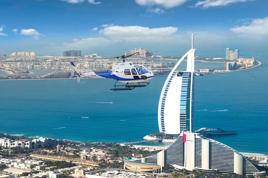 Dubai: 30-Minute Scenic Helicopter Tour - Burj Khalifa from a bird’s-eye view