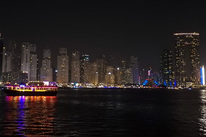 Dubai 5 Star Marina Dhow Cruise Dinner with Transfers - What the buffet dinner is really like