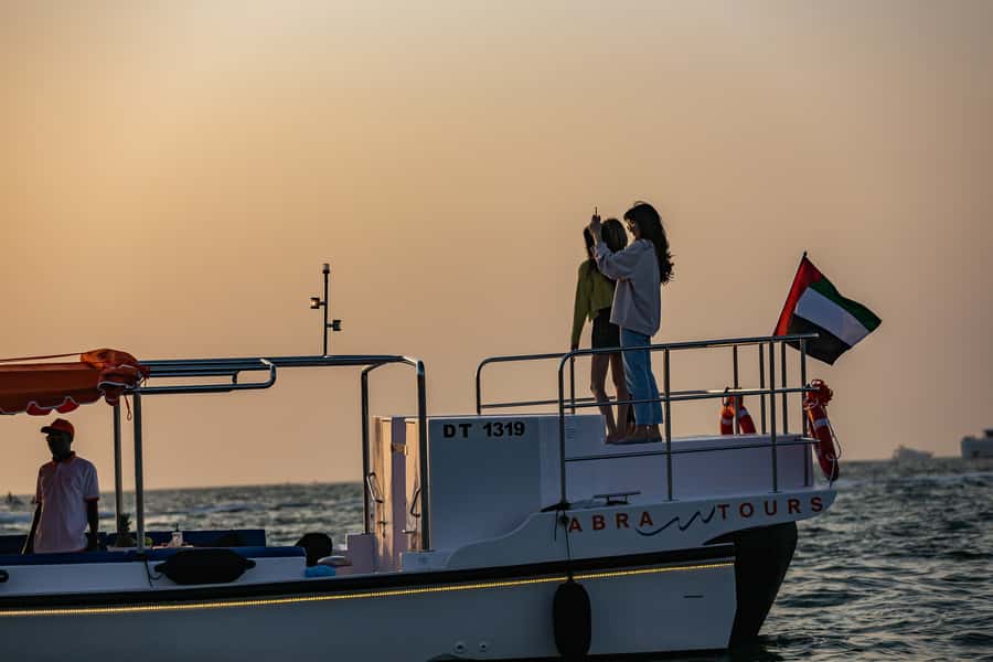 Dubai: Abra Boat Tour in Dubai Marina, Ain Dubai, JBR - JBR completes the waterfront circuit