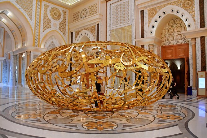 Dubai: Abu Dhabi Trip with Lunch at Al Khayma Heritage Restaurant - Price, pace, and what you receive