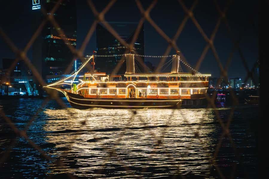 Dubai: Al Seef Largest Dhow Dinner Cruise with Live Show - Key points to know before booking