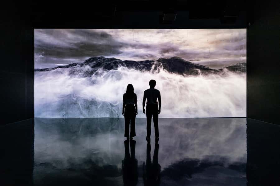 Dubai: Arte Immersive Museum Entry Ticket - The Arte Tea Bar makes a stylish final stop