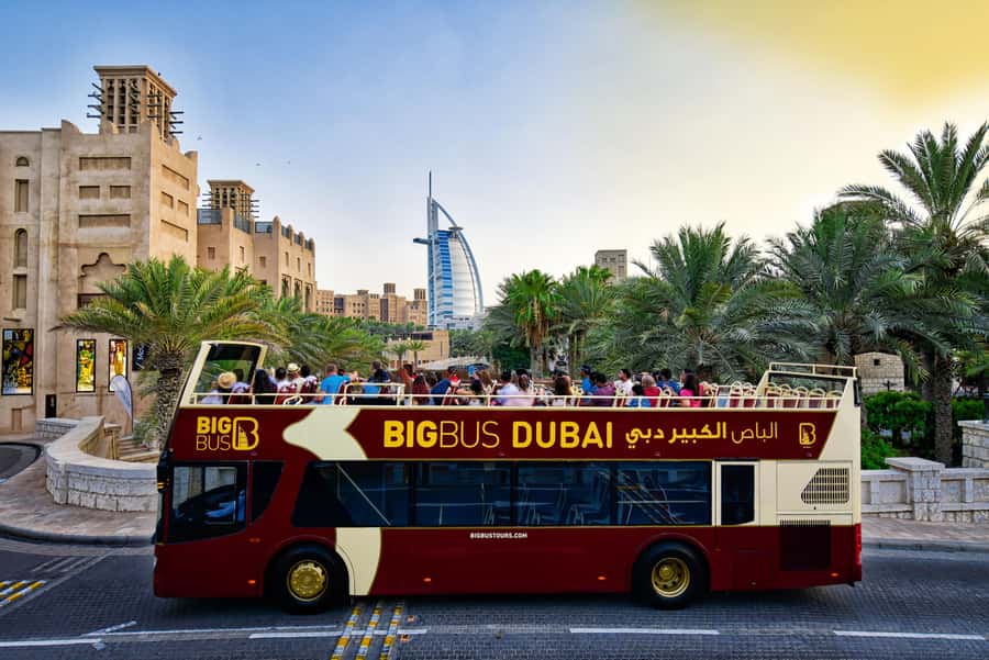 Dubai: Big Bus Panoramic Night Tour & Optional Dinner Cruise - Burj Khalifa and the Dubai Mall area