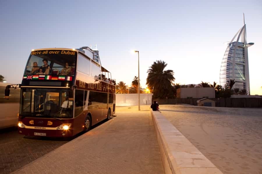 Dubai: Big Bus Panoramic Night Tour & Optional Dinner Cruise - Commentary, seating, and comfort