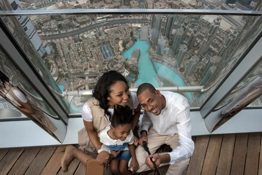 Dubai: Burj Khalifa Level 124, 125 & Sky Views Entry Ticket - Two Dubai viewpoints, two very different moods