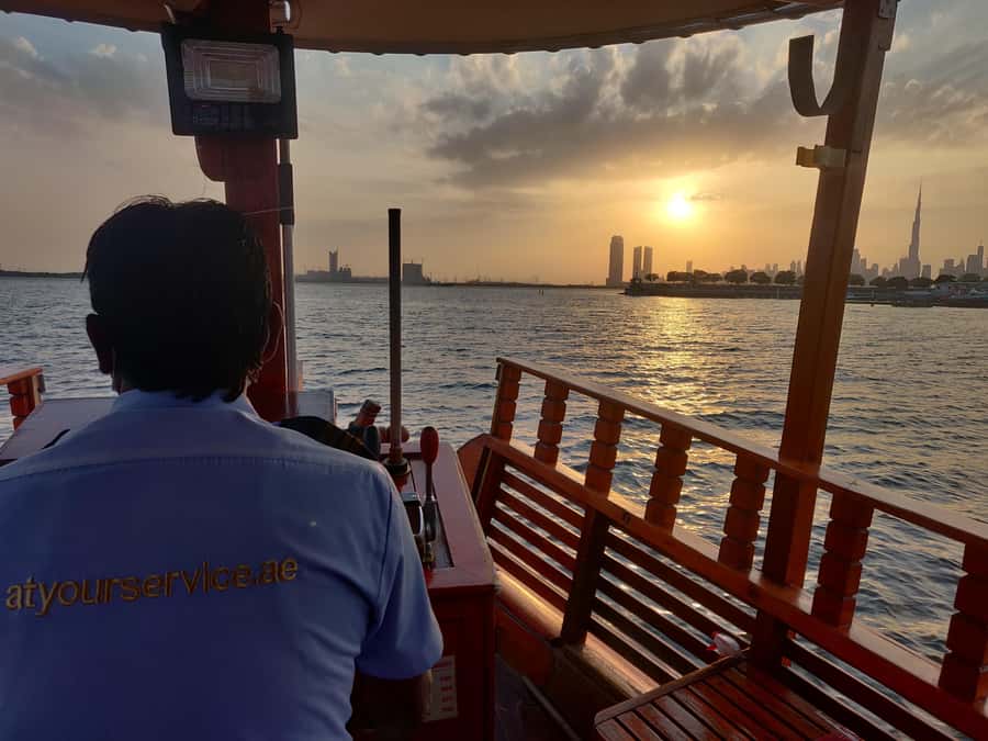 Dubai: Burj Khalifa Sunset on an Abra - What the $35 Price Really Buys You