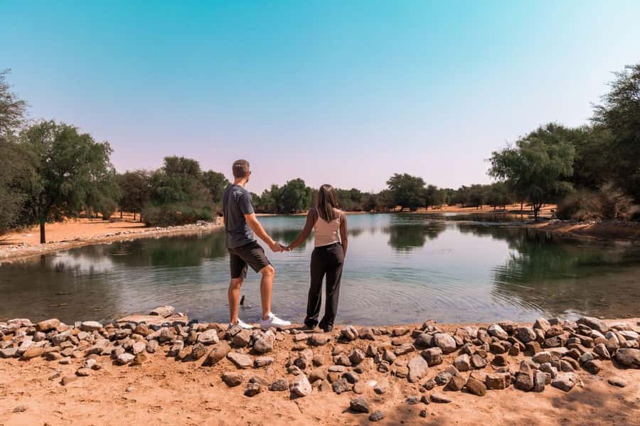 Dubai: Camel Safari, Wildlife & Lakeside Breakfast - The Morning Starts With a Shared SUV Ride