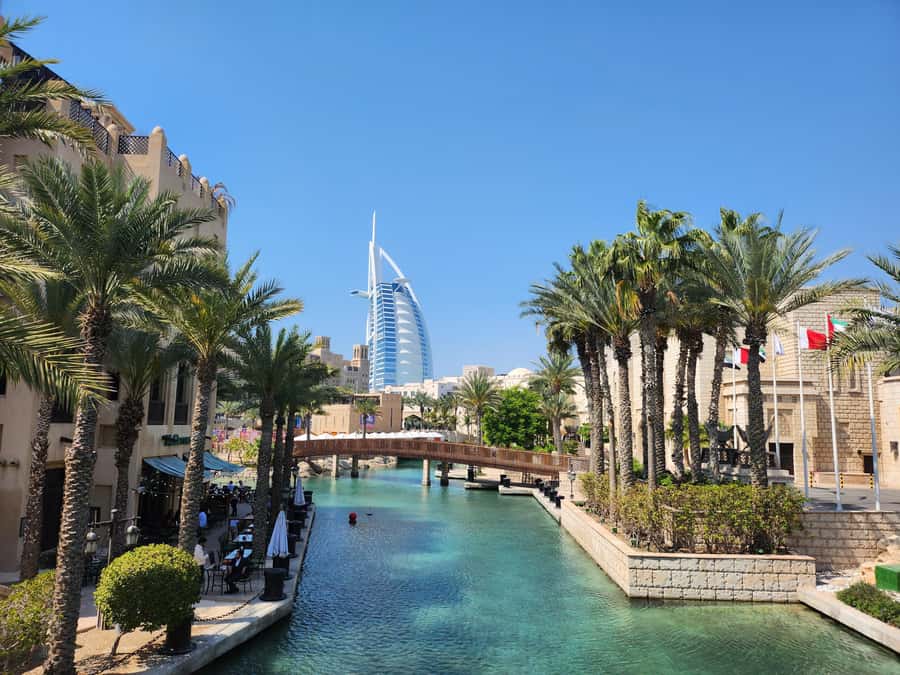 Dubai: City Highlights Tour with Blue Mosque & Street Food - At a glance: what this Dubai tour does best