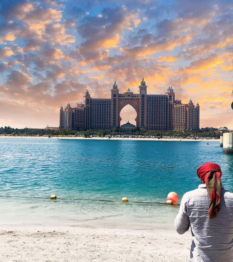 Dubai: City Highlights Tour with Blue Mosque & Street Food - Why this half-day route works in Dubai