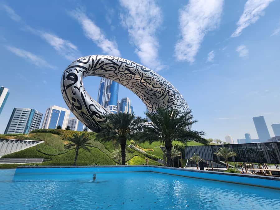 Dubai: City Highlights Tour with Blue Mosque & Street Food - Blue Mosque: architecture with a local explanation