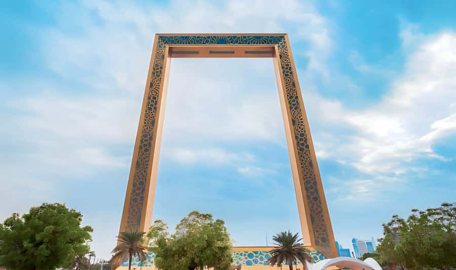 Dubai: City Highlights Tour with Blue Mosque & Street Food - Dubai Frame: the longest final stop