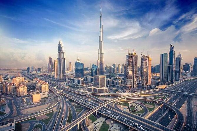 Dubai City Sightseeing Tour in 4x4 Private Vehicle - Gold Souk: Dubai’s traditional opening scene