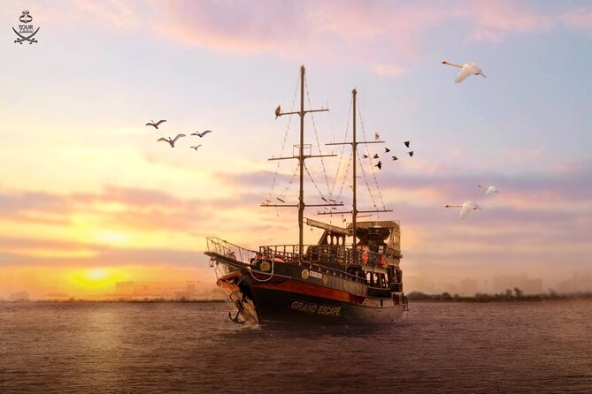 Dubai Creek Harbour Pirate Ship Sightseeing Dhow Cruise - Timing, Weather, and Practical Planning