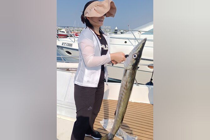 Dubai Deep Sea Fishing 4 hours + BBQ of Catch - Leaving Dubai Harbor for open water