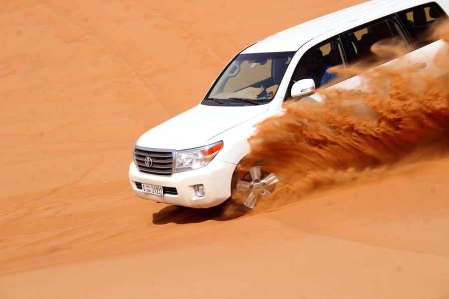 Dubai: Desert Safari, Camel Ride, Sandboarding, Quad Bike - What to wear and what to pack