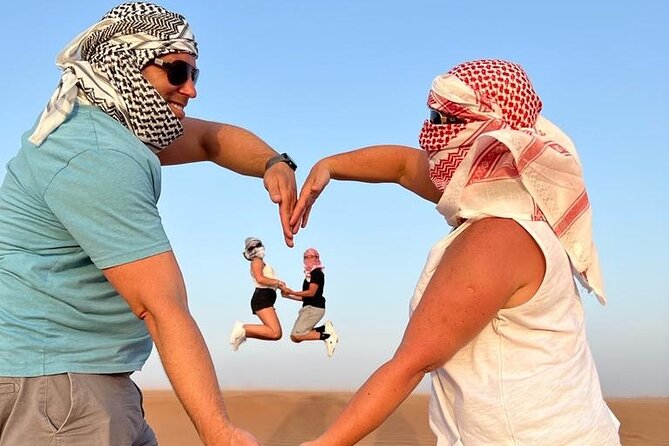Dubai Desert Safari- Experience The Thrill in The Desert - Al Awir Camp: Coffee, Henna, and Local Dress