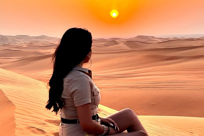 Dubai Desert Safari Premium Tour - Dune bashing and sandboarding without overdoing it