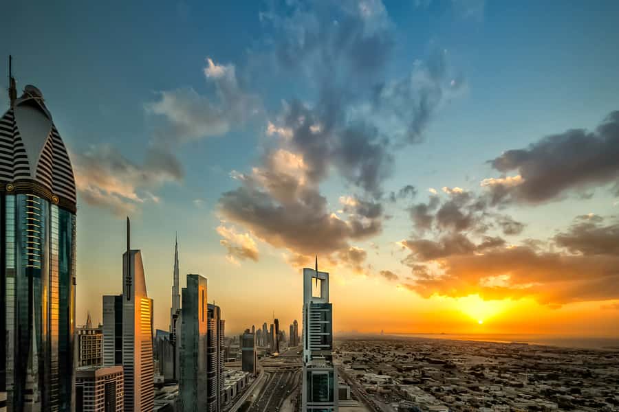 Dubai: Dinner in the Sky Experience - Watching the Chefs Cook Above the City