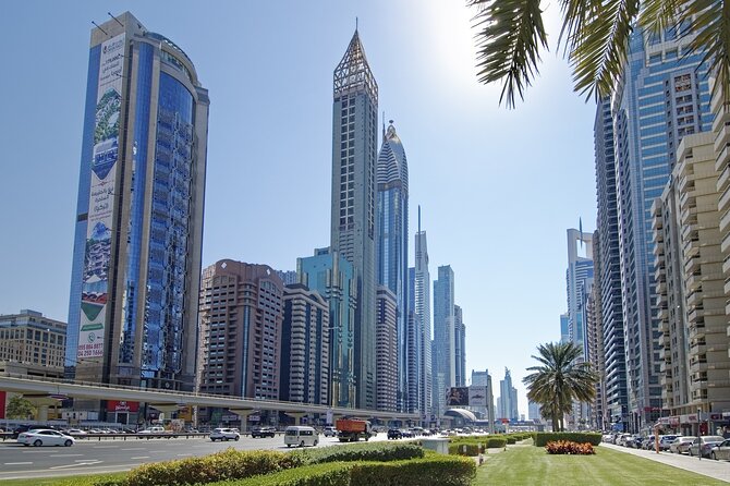 Dubai Discovery Tour - Half Day - Palm Jumeirah: Seeing Dubai’s Boldest Island Project