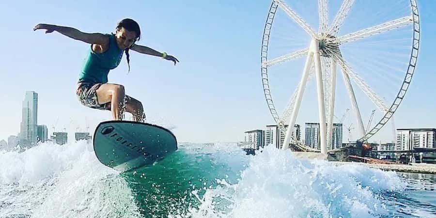 Dubai: Dubai Marina Wakesurfing or Wakeboarding Experience - Meeting at Wake2Wake in Dubai Marina
