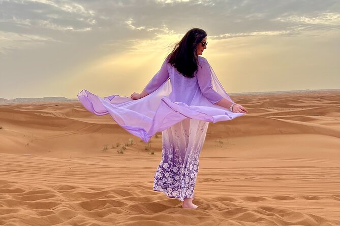 Dubai Evening Desert Safari With BBQ & Camel Ride - Who will enjoy this evening most?