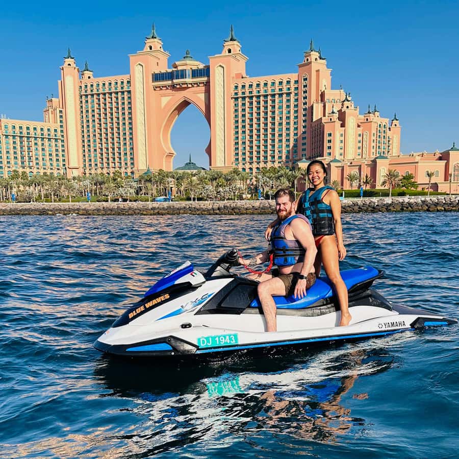 Dubai: Experience Jet Ski to Burj Al Arab +PICTURES & VIDEOS - Pictures, videos, and the practical extras