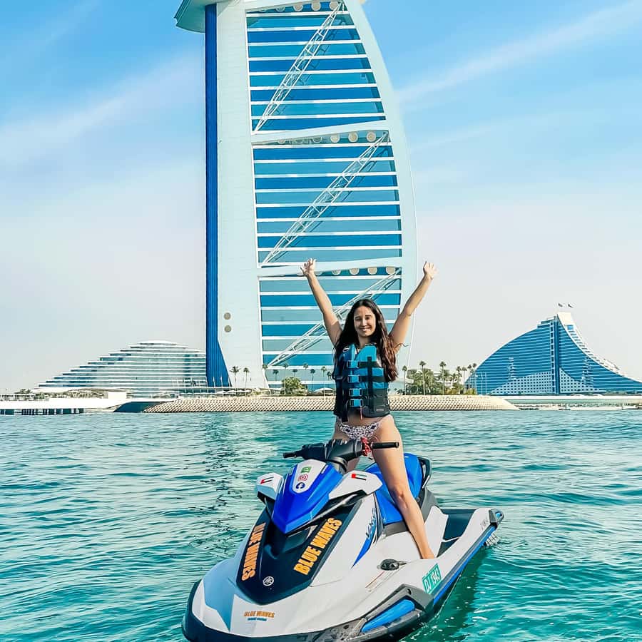 Dubai: Experience Jet Ski to Burj Al Arab +PICTURES & VIDEOS - The safety briefing before you ride