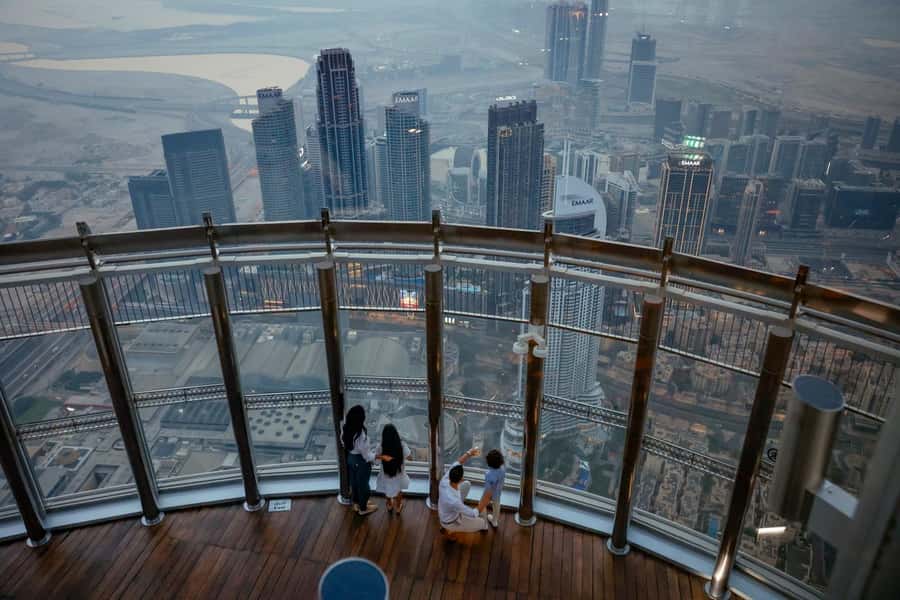 Dubai: Fast Track Entry to Burj Khalifa Levels 124 & 125 - Key points before you book