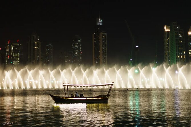 Dubai Fountain Bridge Walk Tickets - The abra ride gives you the best view