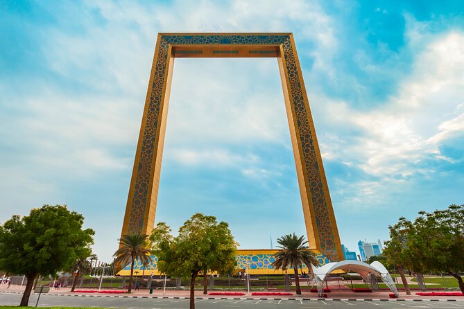 Dubai: Frame Tickets, Creek, Souks & Blue Mosque Guided Tour - The optional Dubai Frame finish