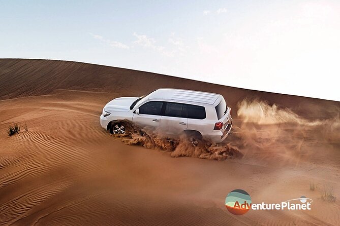 Dubai Full-Day Desert Safari Experience with Live BBQ Dinner - Key points at a glance