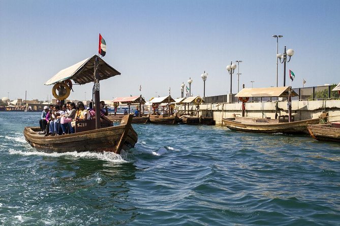 Dubai Full-Day Spanish Language Tour - City of Contrasts - Bastakiya and the old lanes of Dubai