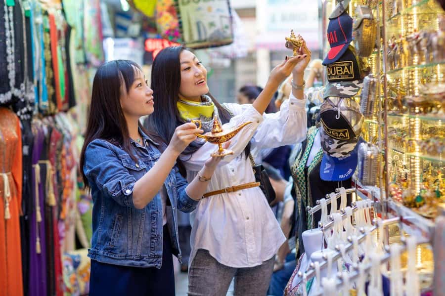 Dubai Full-Day Tour: Mosque, Souks, Burj Khalifa photo stop - Guides, transport, and the pace of the day