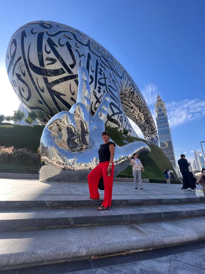 Dubai: Future Museum, Burj Al Arab, and Dubai Frame Tour - Museum of the Future: a photo stop, not a museum visit