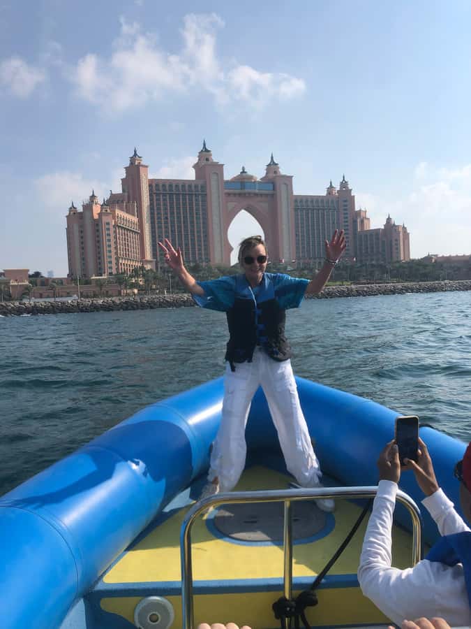 Dubai: Guided Speedboat Tour with City Sights & Ice Cream. - Sunset, ice cream, and the overall mood