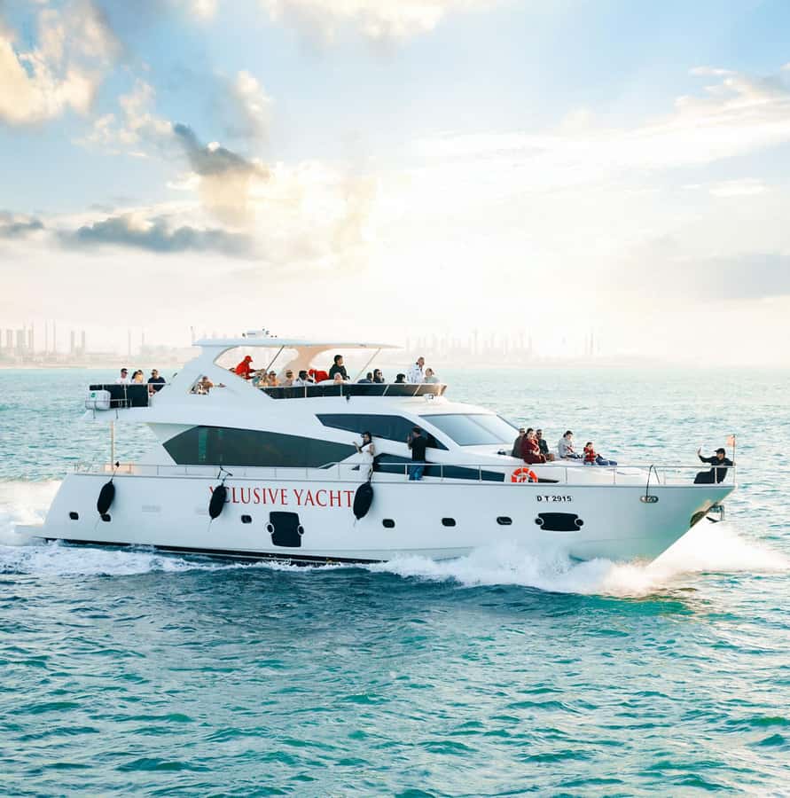 Dubai Harbor: Luxury Yacht Tour with BBQ Options - What this Dubai yacht cruise is really like